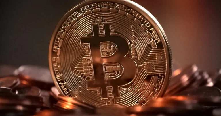 Startup Using Crypto Crowdfunding